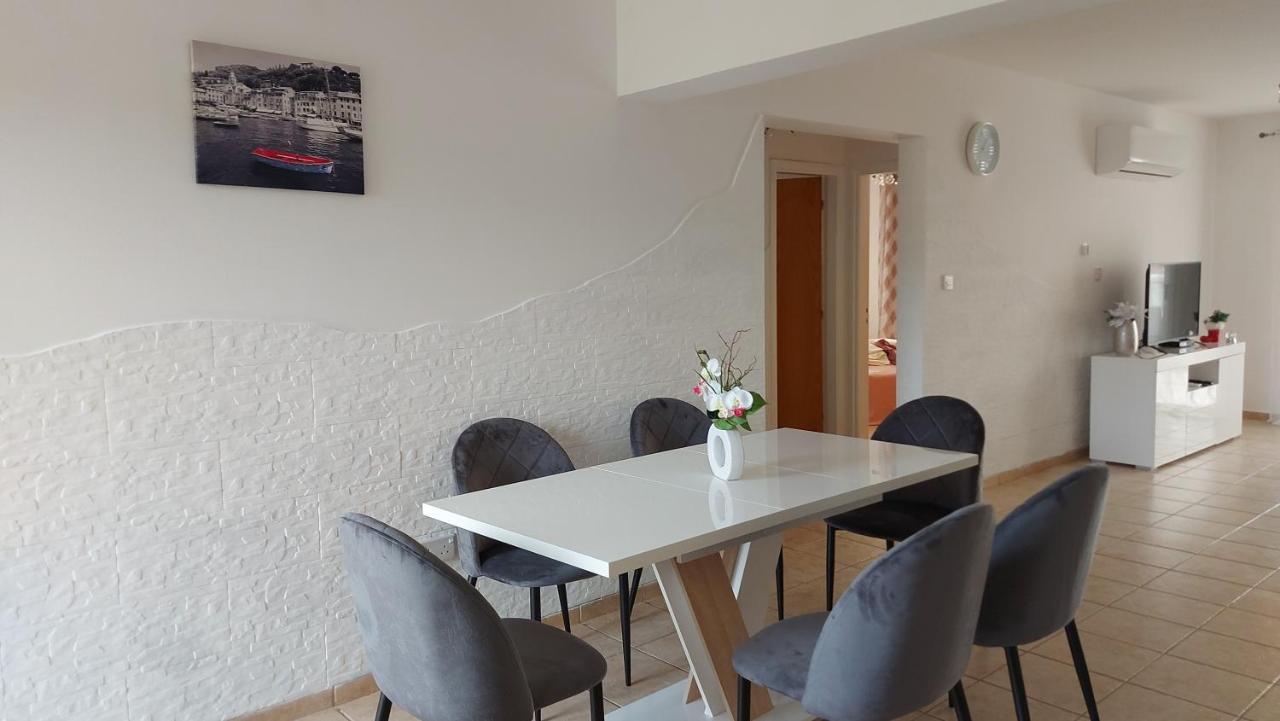 Nissi Golden Sands Sea View 2 Bedroom Apartment Ayia Napa Exterior photo
